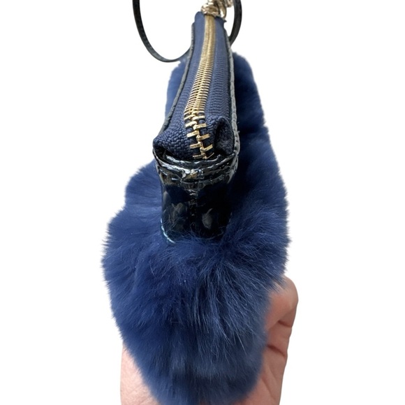 Belle Fare Hallstatt Patent Leather with Rex Rabbit Fur Wristlet - Picture 4 of 4